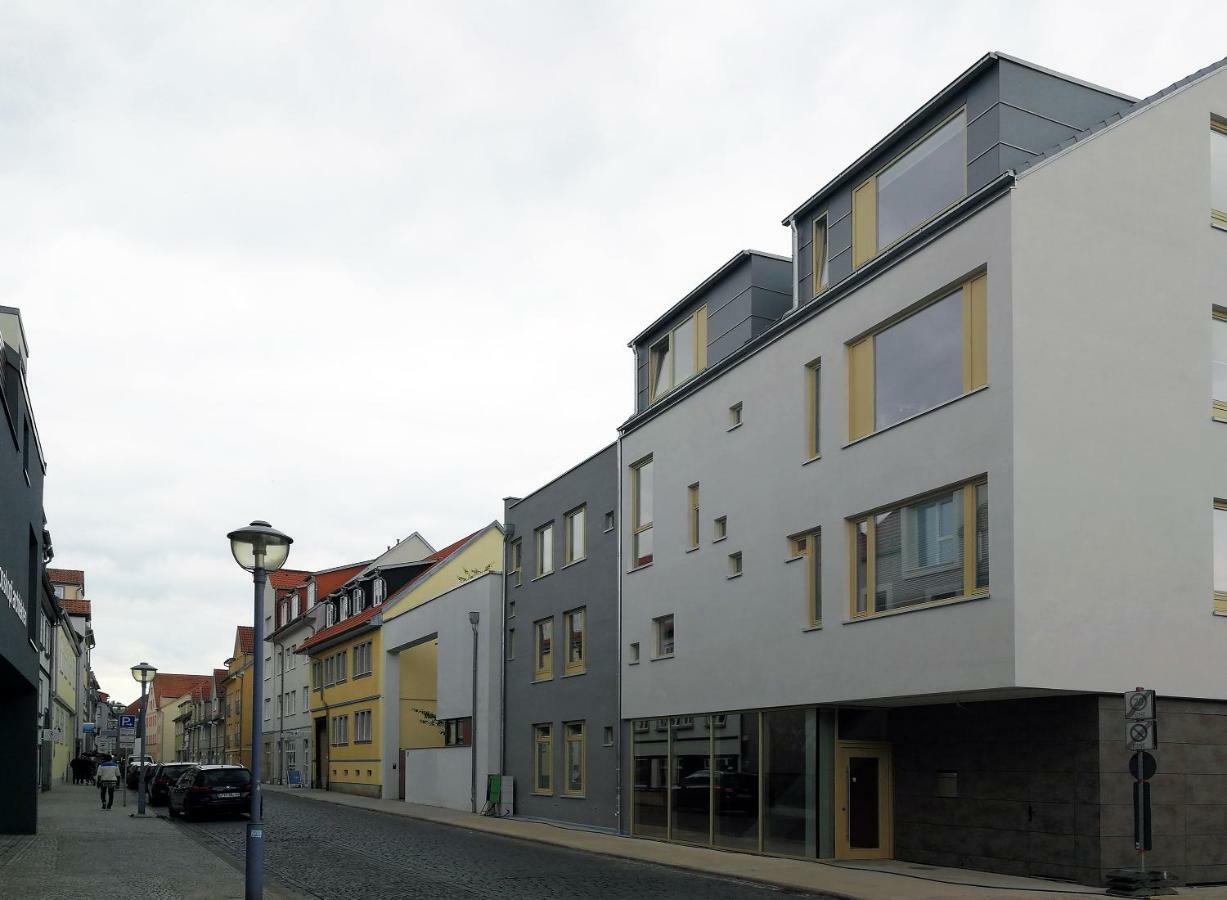 Eckhof Domizil - Grosszuegige Ferienwohnung Mit Kleinem Garten In Der Altstadt Von Gotha Extérieur photo