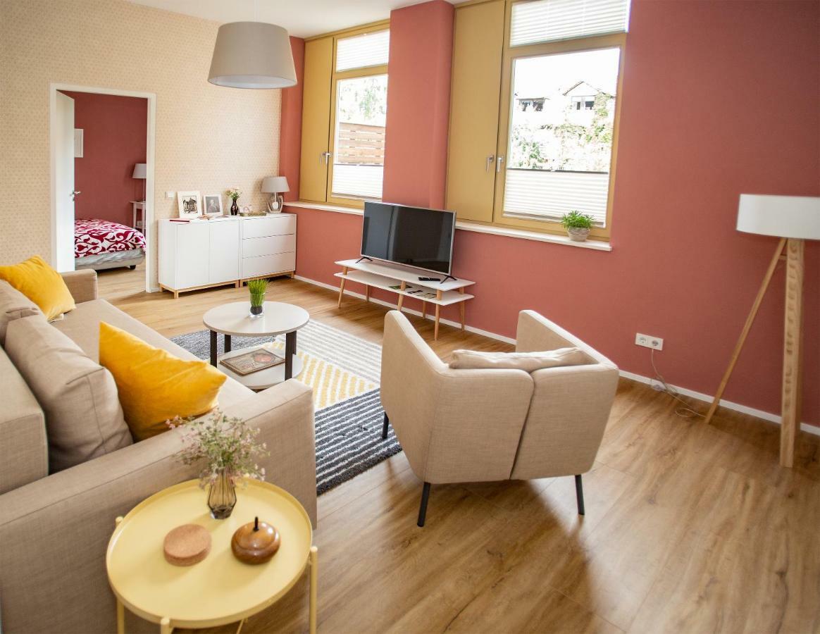 Eckhof Domizil - Grosszuegige Ferienwohnung Mit Kleinem Garten In Der Altstadt Von Gotha Extérieur photo